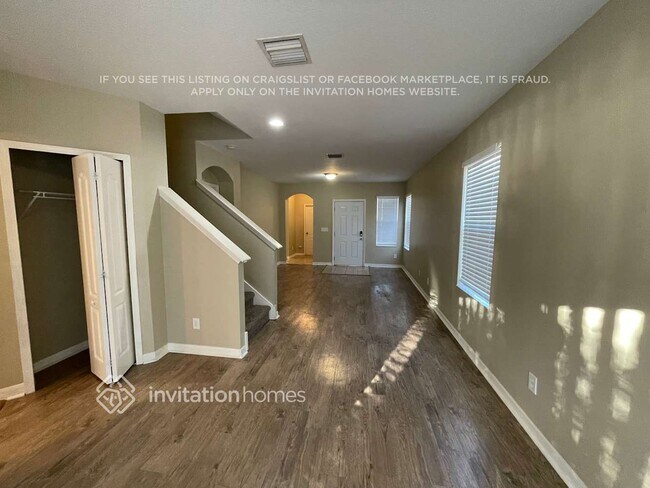 Foto del edificio - 15916 Texarkana Pl