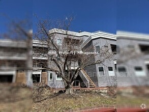 Building Photo - 1529 Spruce St
