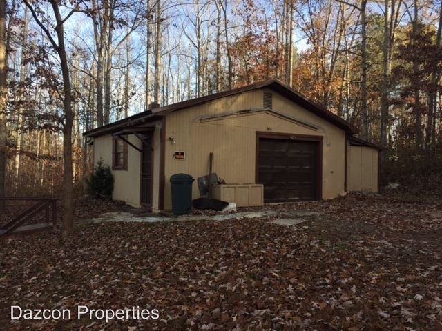 Building Photo - 132 Fox Run Dr