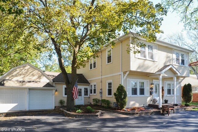 Foto del edificio - 613 Greenwood Rd