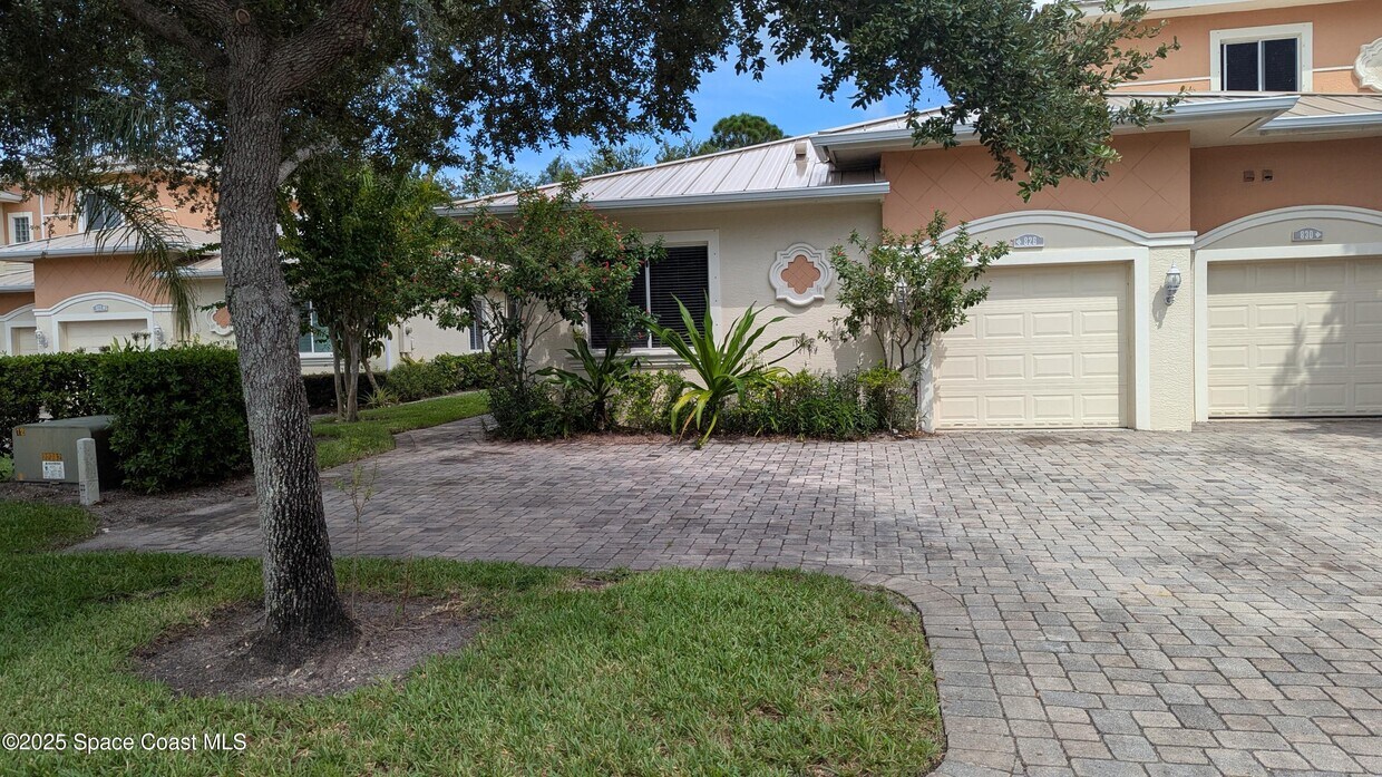 Foto principal - 826 Middleton Dr SW