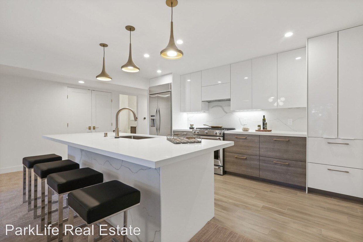 Foto principal - 1155 Star Park Cir