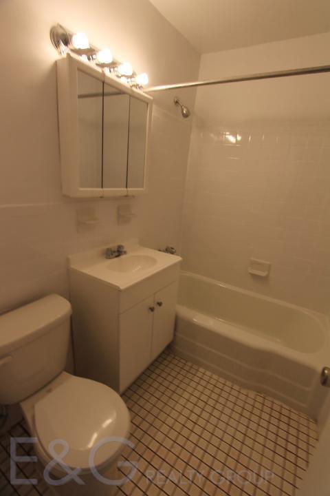 Building Photo - 1 bedroom in JAMAICA NY 11432