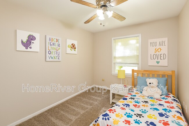 Foto del edificio - 5507 N Lydia Ave