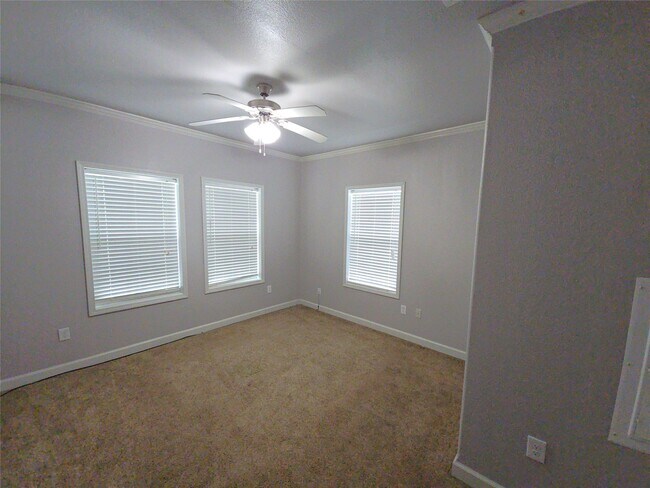 Foto del edificio - 2607 Virginia Ave