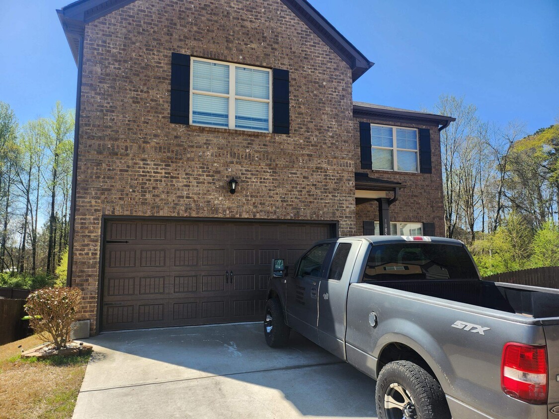 Primary Photo - 10853 Big Sky Dr