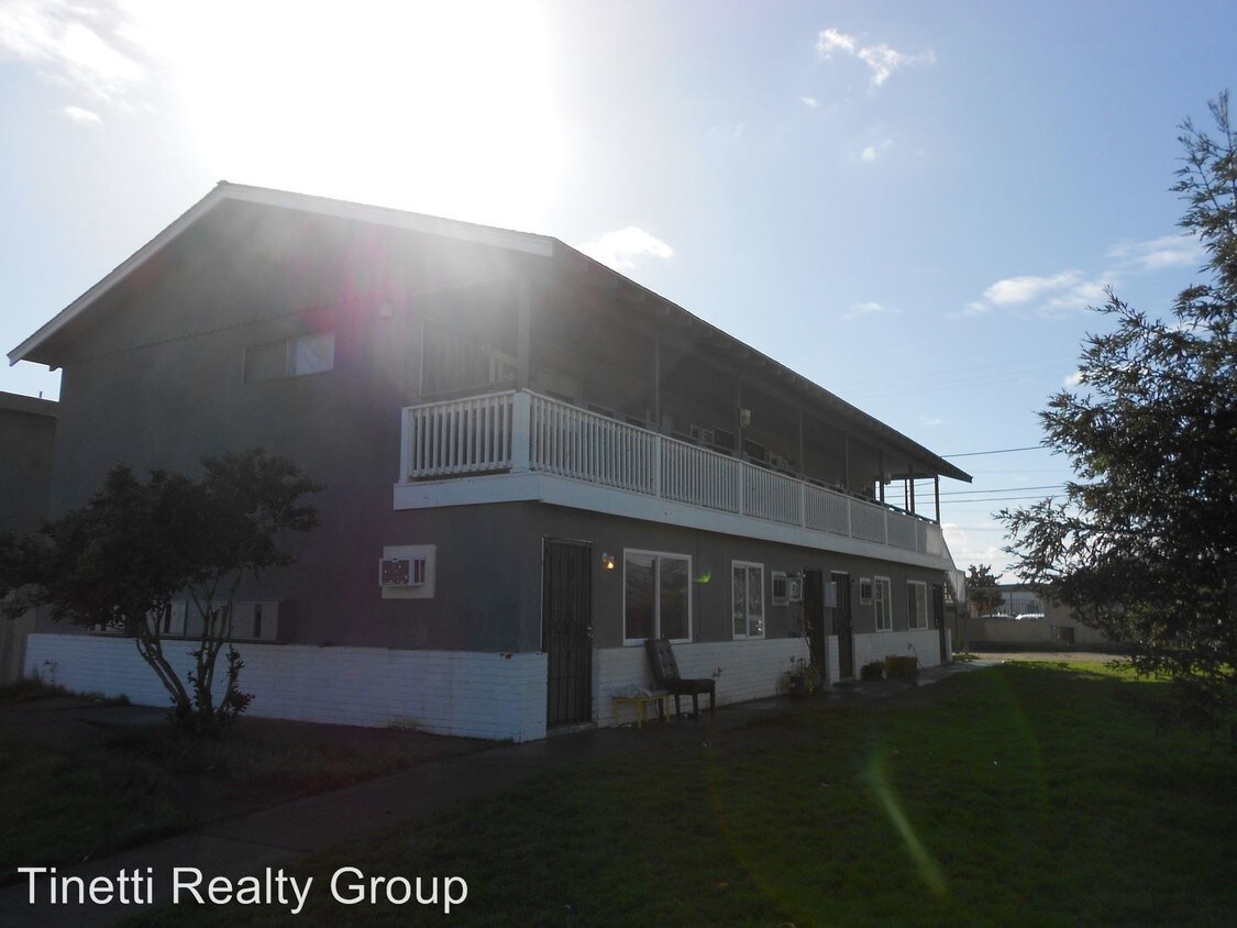 Foto principal - 816 Broadway Ave