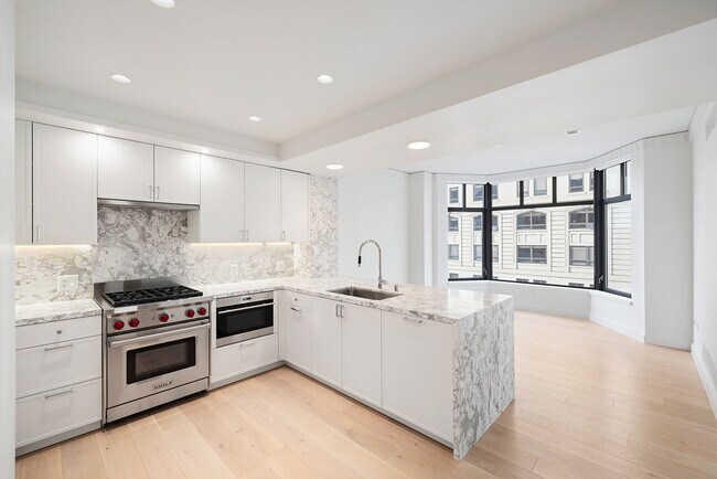 Foto del edificio - 875 California St