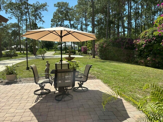 Foto del edificio - NO HOA – Move-In Ready Tomorrow | 3 bedroom\2 bath Private Heated Pool Home on 1.5 Acres in Oakes...