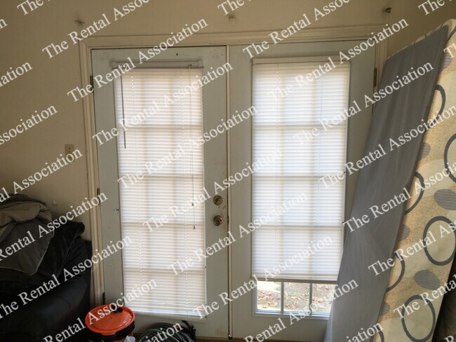 Foto del edificio - 3108 Zachry Ave