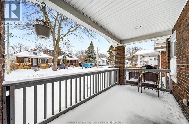 Photo du bâtiment - 3425 Baby St