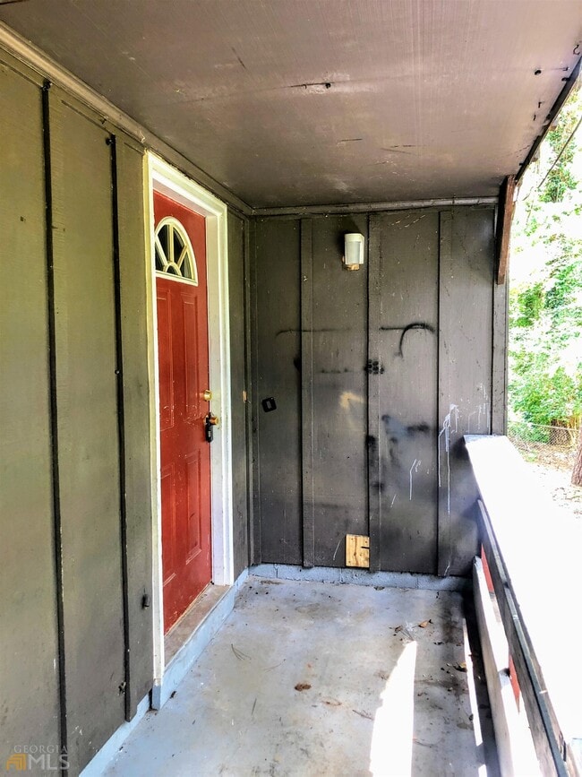Building Photo - 175 Westwood Dr