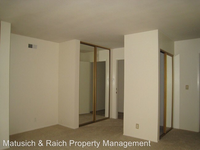 Building Photo - 346 Blossom Hill Rd