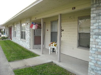 Building Photo - 2501 Davis St