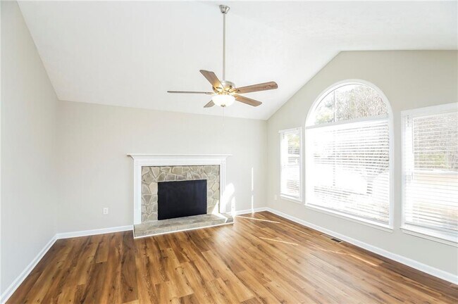Building Photo - 108 Brandi Dr