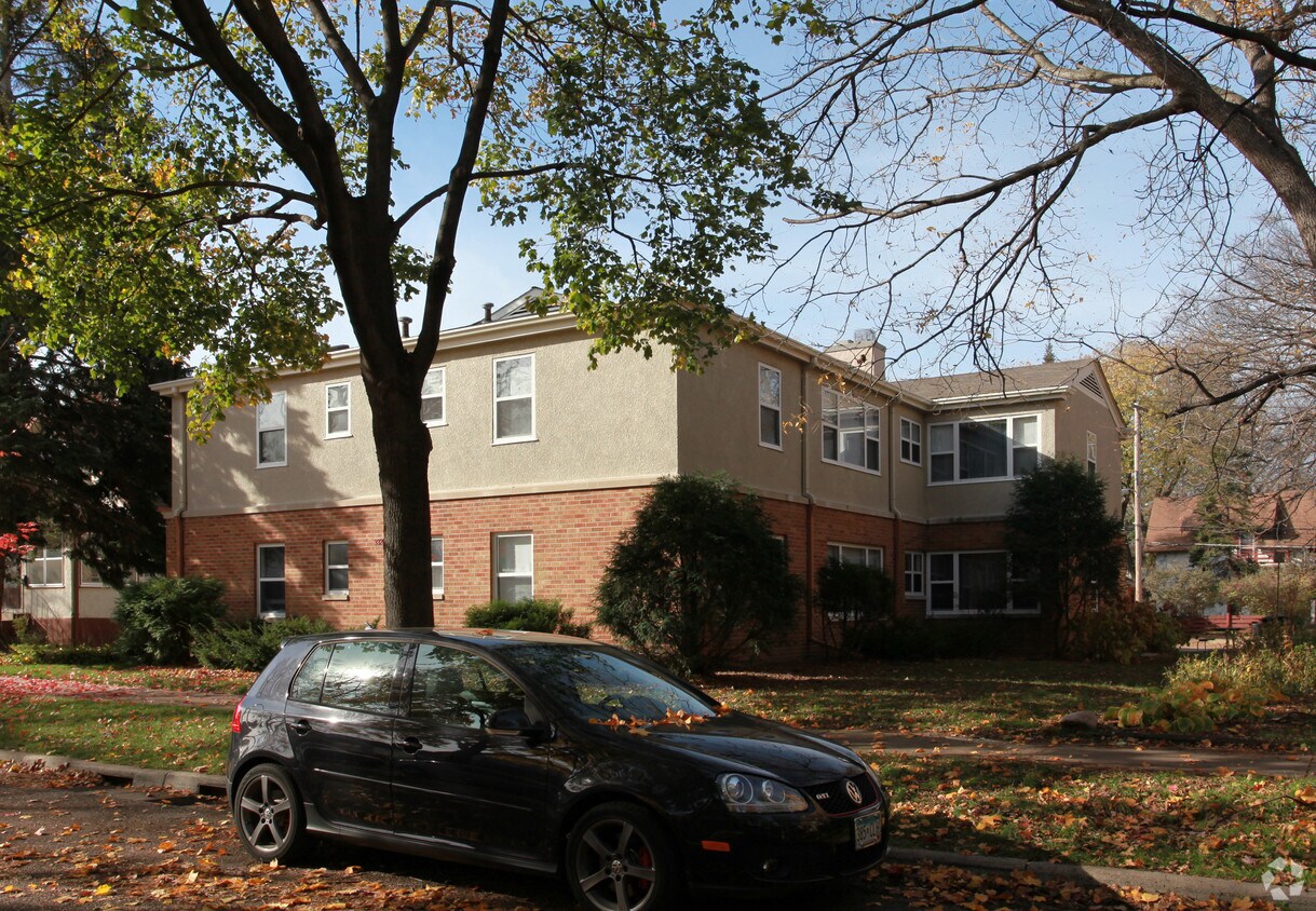 Foto del edificio - 3320 Fremont Ave S