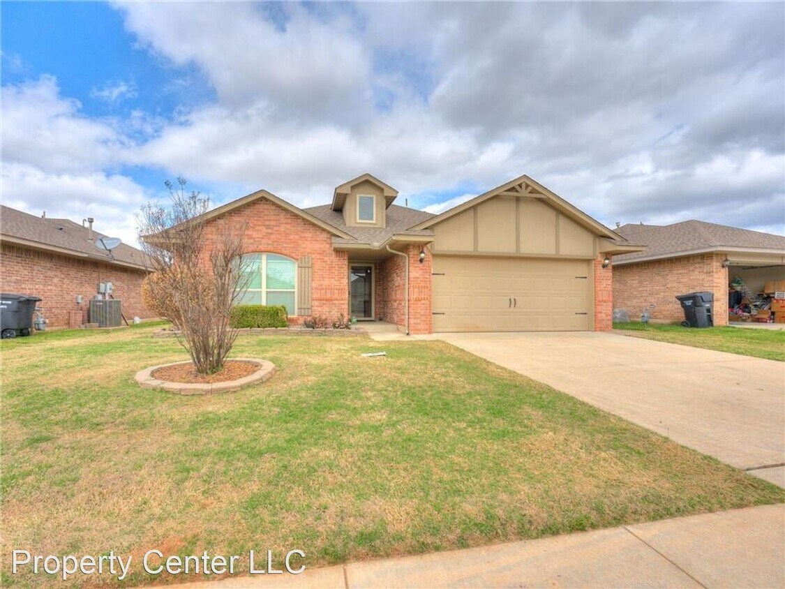 Primary Photo - 3 br, 2 bath House - 701 Apple Tree Ln