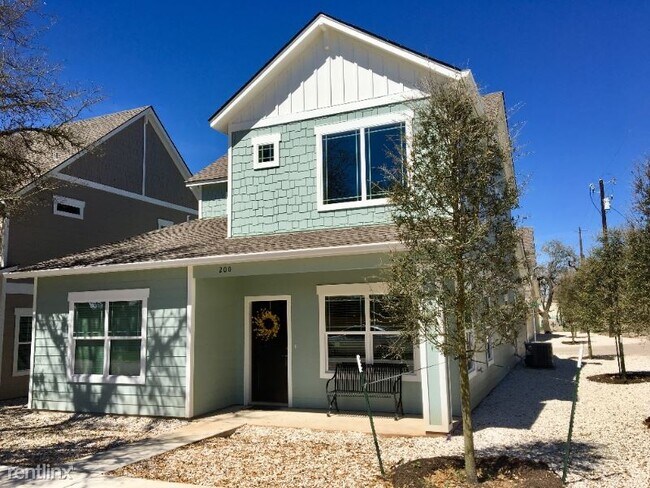 Building Photo - 3 br, 2.5 bath House - 200 Munro St