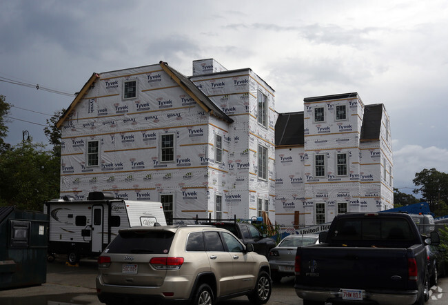 Building Photo - The Village at Greenbush