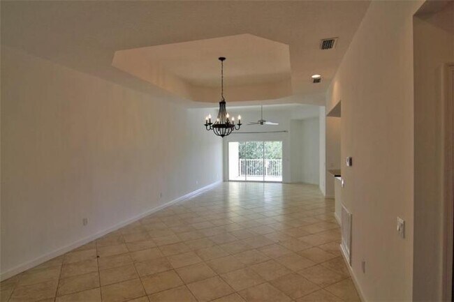 Building Photo - 3485 SW Sawgrass Villas Dr