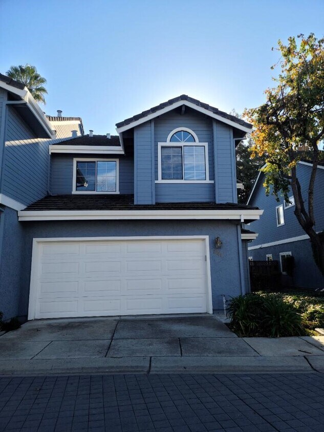 Foto principal - 2638 Heritage Park Cir
