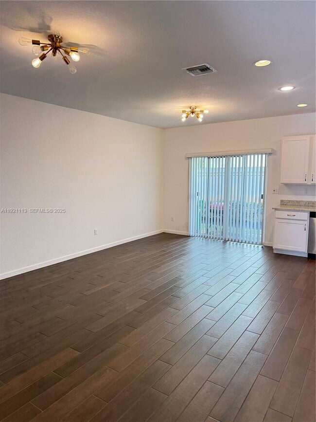 Foto del edificio - 4029 NW 11 Dr