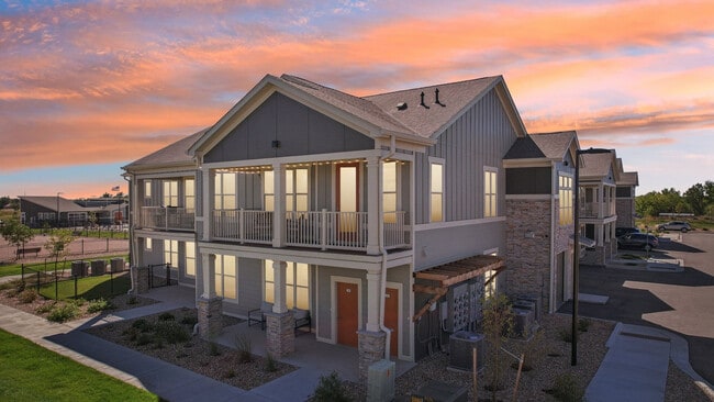 Building Photo - Springs at Sandstone Ranch