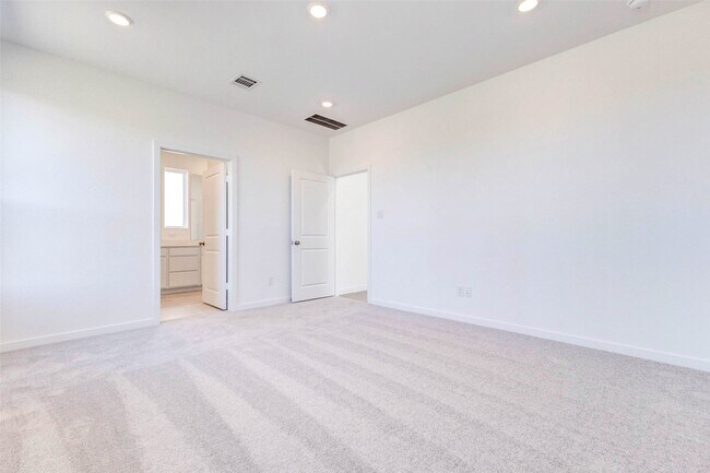 Foto del edificio - 27410 Sweetwater Bay Dr