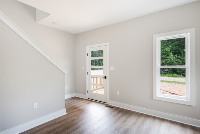 Foto del edificio - 415 Kershaw Dr