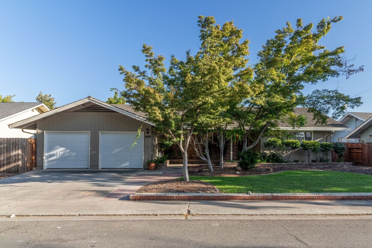 Foto principal - 2706 Sheridan Way