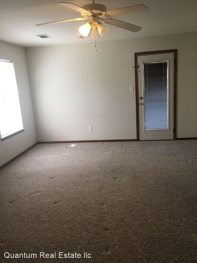 Building Photo - 1115 Grinnel Cir