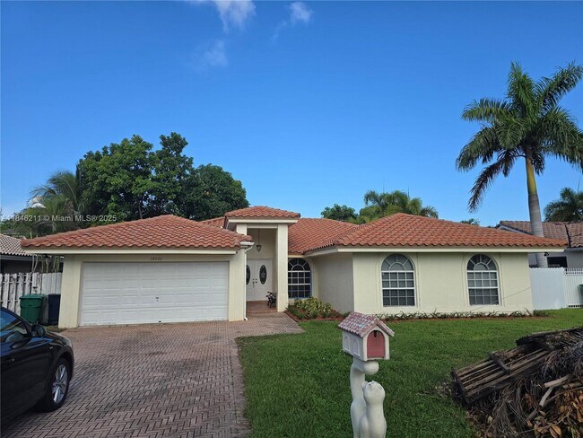 Foto del edificio - 14300 SW 152nd Pl