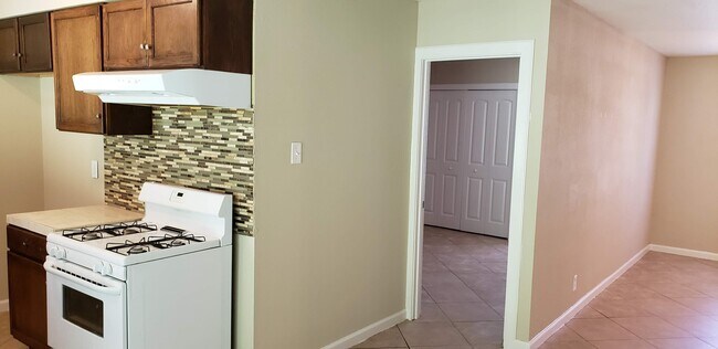 Foto del edificio - 7434 Mountain Oak Trail