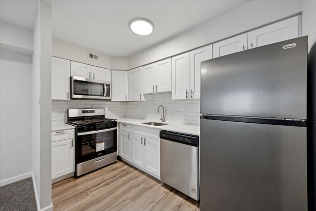 Building Photo - 8529 Rising Sun Ave