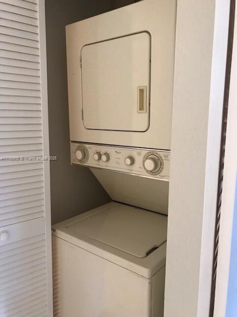 Foto del edificio - 1221 SW 122nd Ave