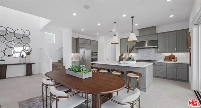 Building Photo - 26666 Beartown Ln