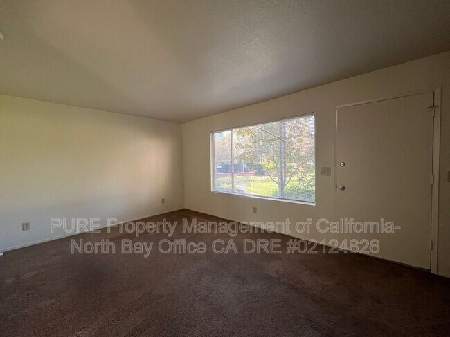 Building Photo - 5059 Charmian Dr