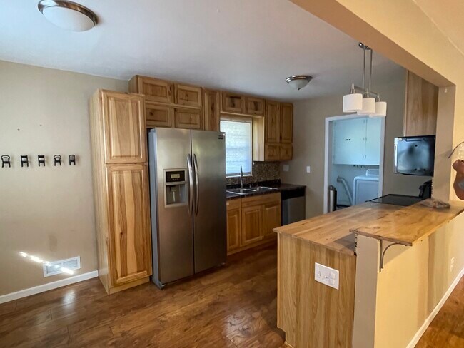 Kitchen/laundry - 8300 Aldrich Ave S