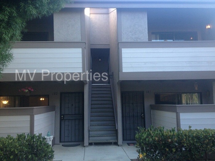 Primary Photo - 9149 Village Glen Dr