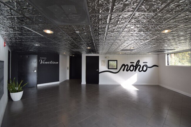 Foto del edificio - 5500 Bonner Ave