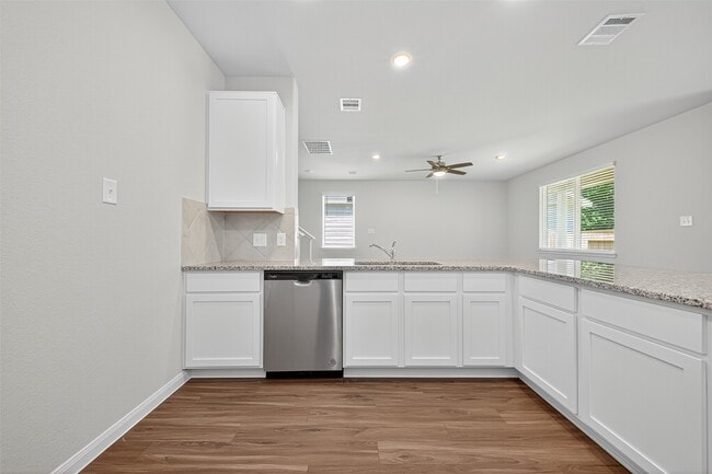 Building Photo - 13224 Musky Dr