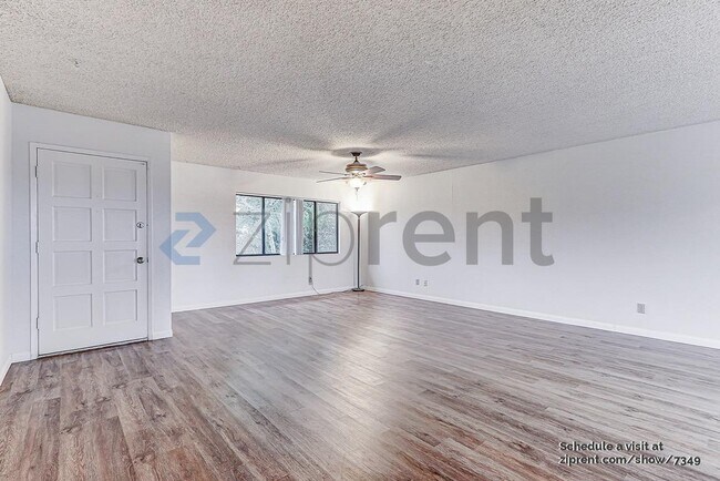 Building Photo - 4636 Huggins Way