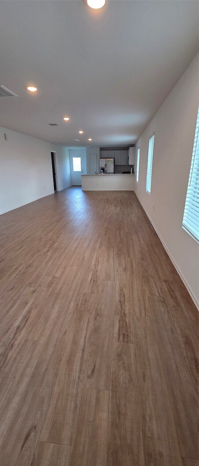Building Photo - 4155 Brazos Brk Trl