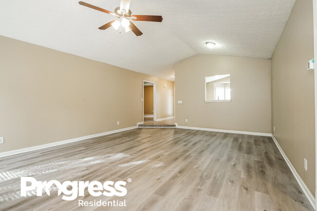 Foto del edificio - 5953 Giles Rd