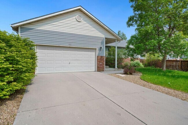 Foto del edificio - 411 Rollingwood Dr