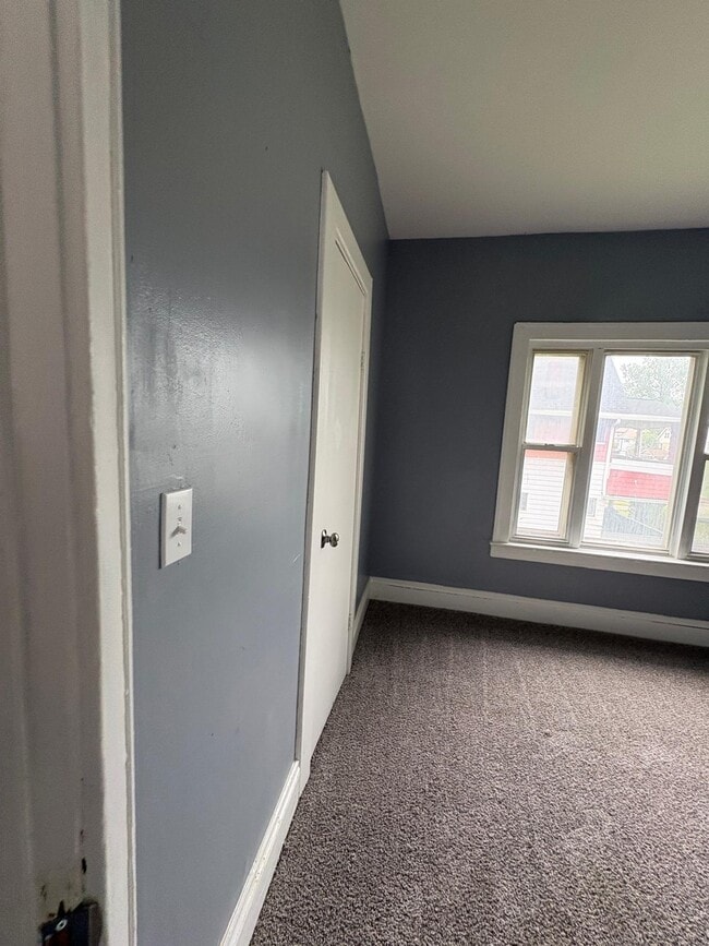 Foto del edificio - 3252 E 118th St