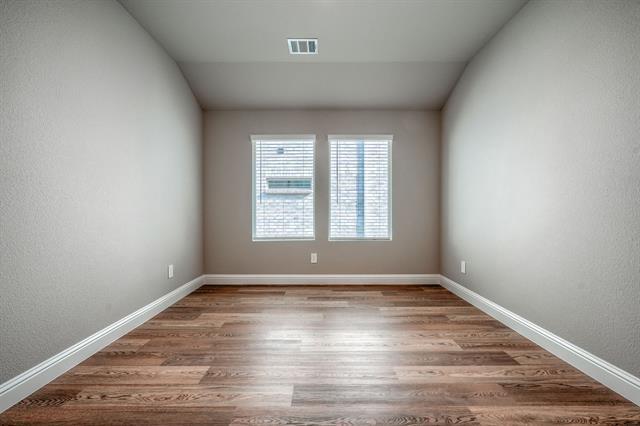 Building Photo - 511 Midnight Oak Dr