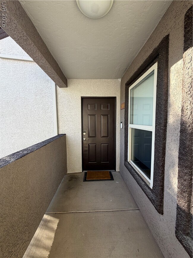 Foto del edificio - 7255 W Sunset Rd