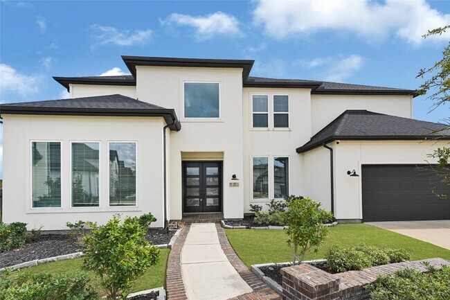 Building Photo - 15502 Wilderness Run Dr