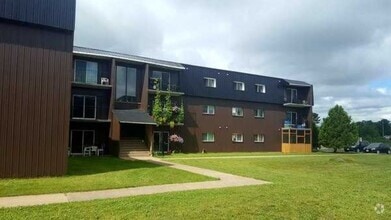 Building Photo - Sumac Place